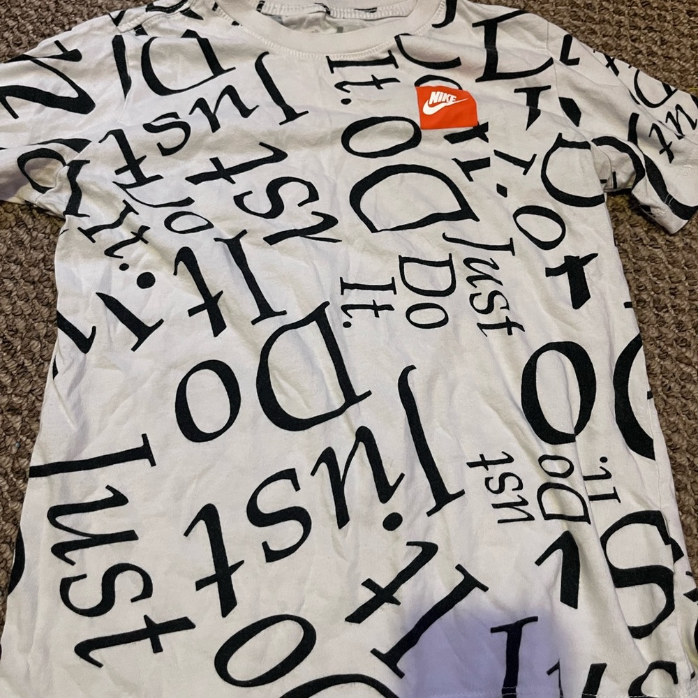 Nike Just Do It shirt M